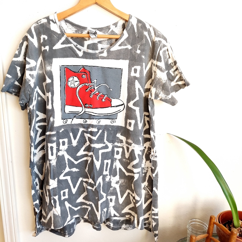 Vintage star sneaker gray oversized tee medium